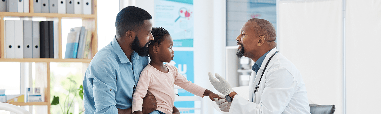 Bookmark Medical clinicians with a patient